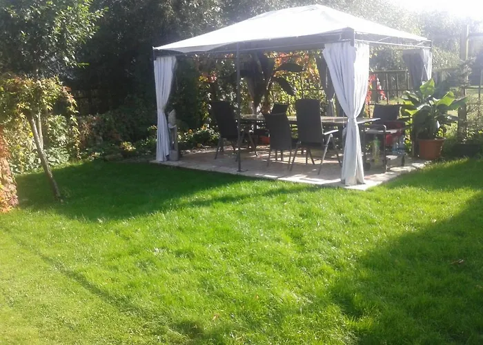 B.c. 8 Goscinne Przy Zamkowej Pansiyon *